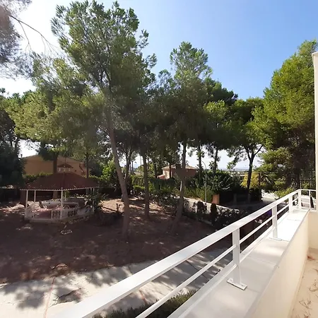 Casa Kiosko With Swimming Pool Near Valencia La Eliana